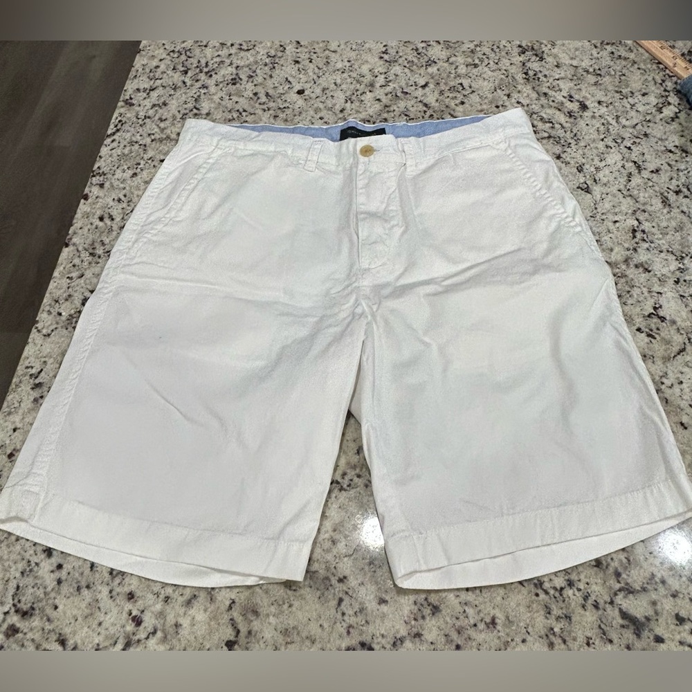 Tommy Hilfiger shorts.  Size 36.  Never worn.